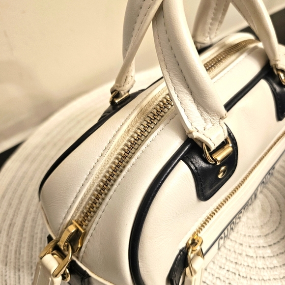 Christian Dior Mini Dior Vibe Bag – White & Navy | Made in Italy - Picture 4 of 16